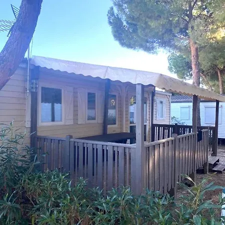 Mobil-home Au Familial 4 Etoiles Les Sables D'or * Агд