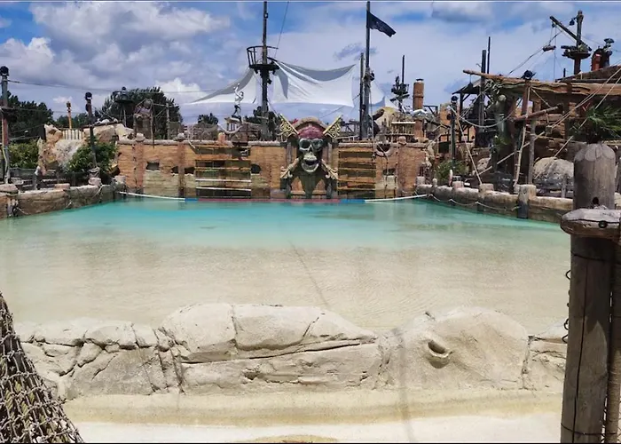 Mobil-home Au Familial 4 Etoiles Les Sables D'or アグド